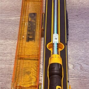 DEWALT Torque Wrench with Orange Case